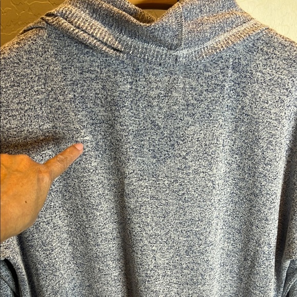 Natori oversized Cowl Neck Light Sweater with Relaxed Fit size Small - Picture 13 of 15